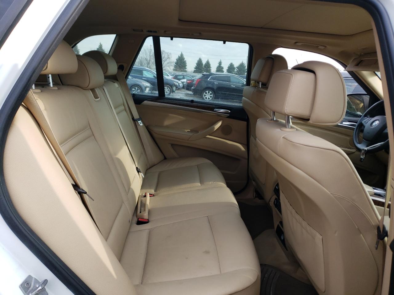 Photo 6 from auction – 2011 BMW X5 XDRIVE3 with VIN 5UXZV4C56BL402001