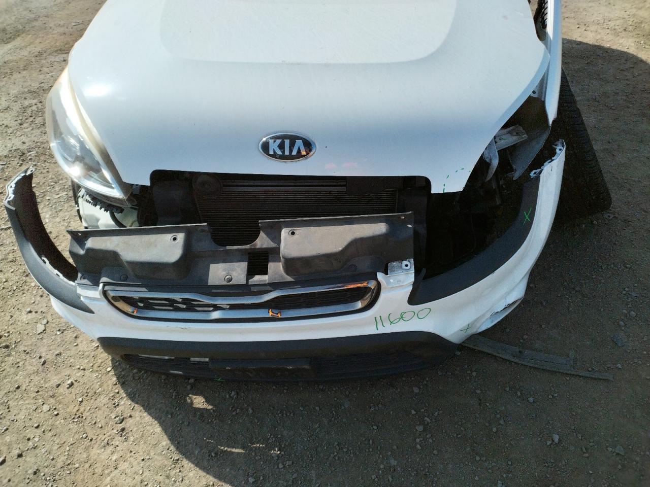 Photo 9 from auction – 2013 KIA SOUL + with VIN KNDJT2A64D7772637