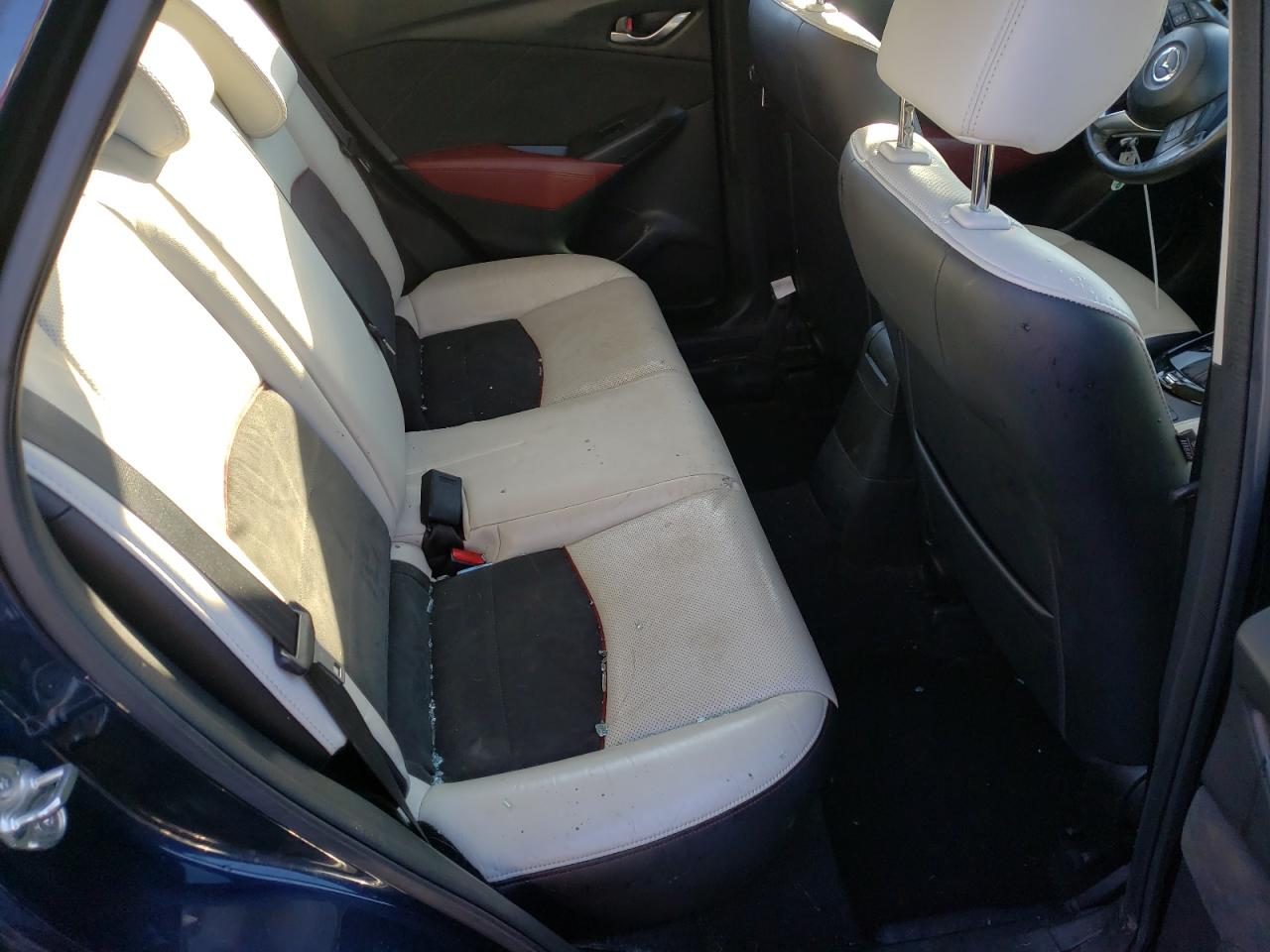 Photo 6 from auction – 2017 MAZDA CX-3 GRAND with VIN JM1DKFD76H0167948