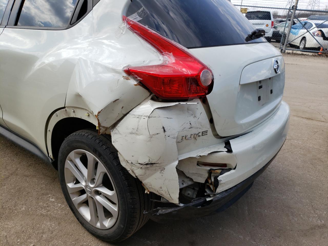 Photo 9 from auction – 2011 NISSAN JUKE S with VIN JN8AF5MR2BT010785