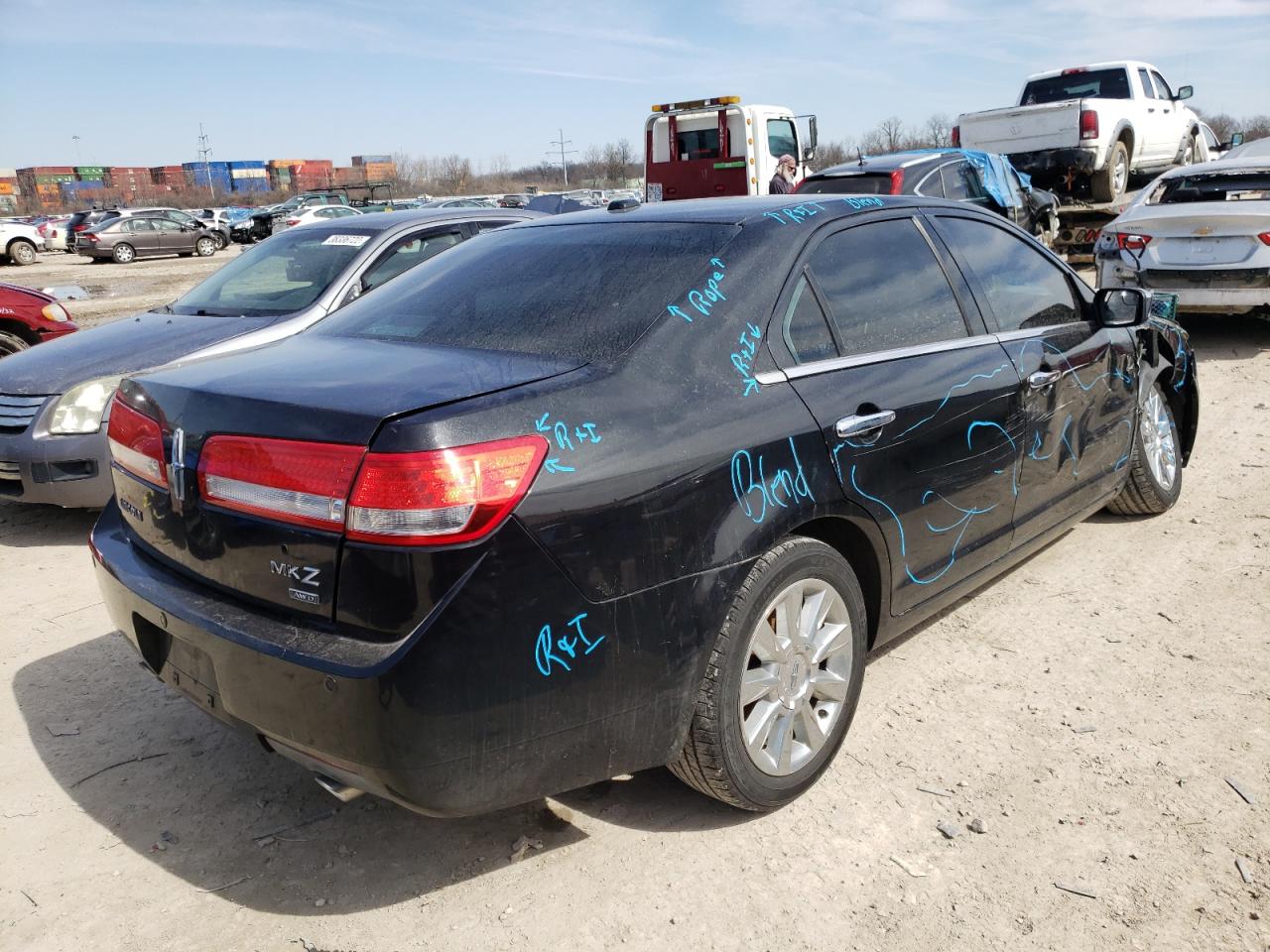 Photo 4 from auction – 2012 LINCOLN MKZ with VIN 3LNHL2JC1CR818688