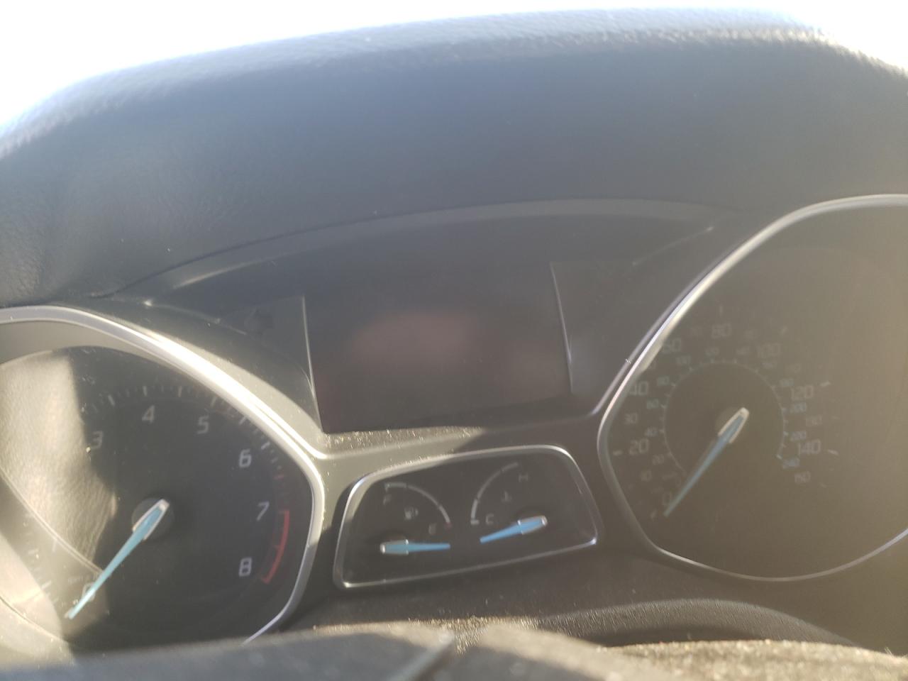 Photo 8 from auction – 2012 FORD FOCUS SEL with VIN 1FAHP3M27CL261713