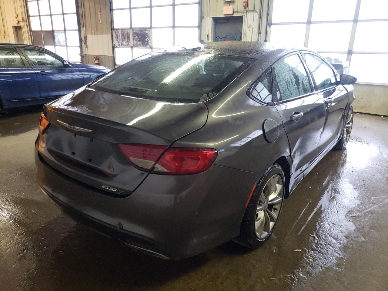 Photo 4 from auction – 2015 CHRYSLER 200 S with VIN 1C3CCCBB9FN643015