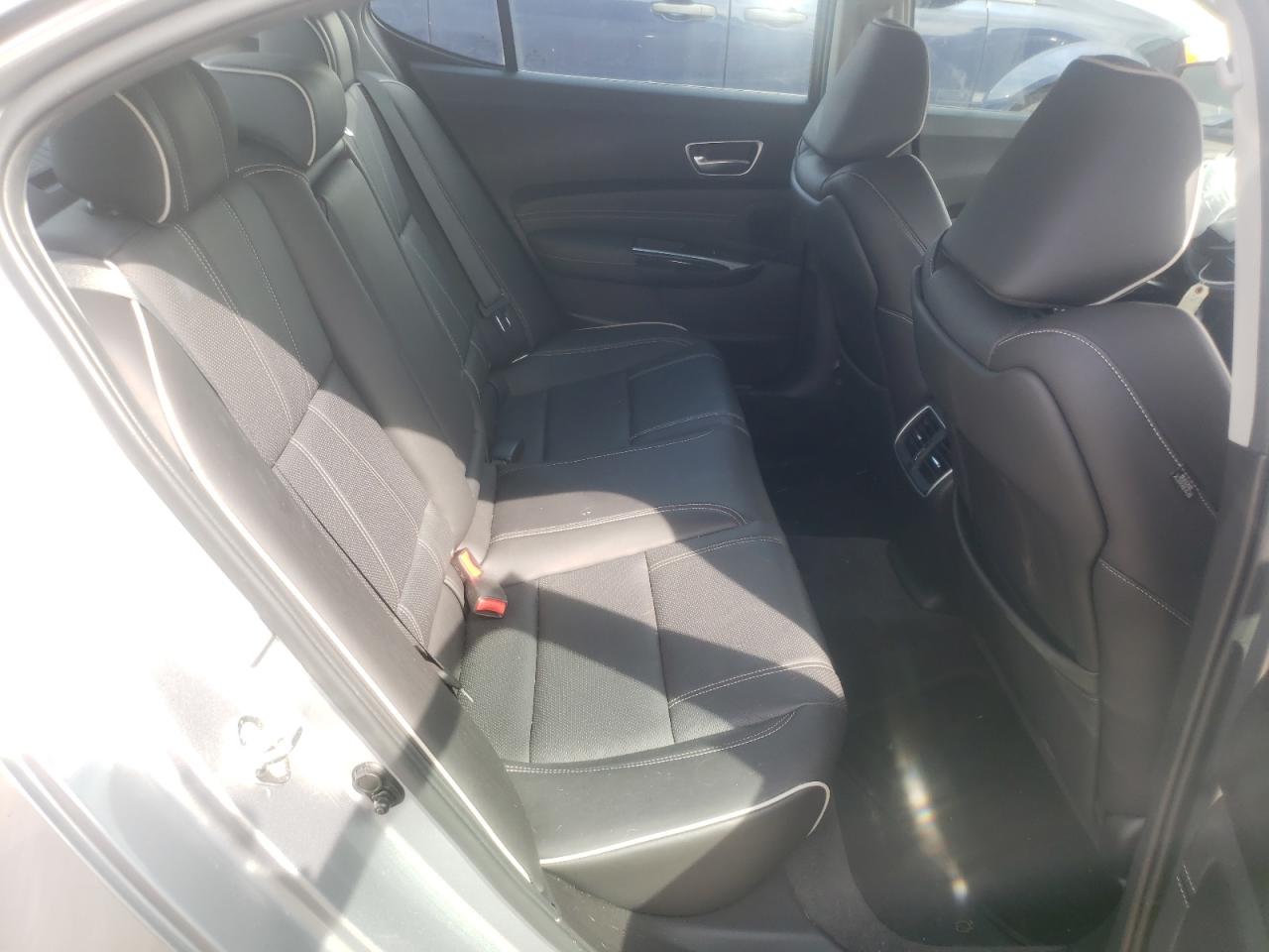 Photo 6 from auction – 2018 ACURA TLX TECH with VIN 19UUB2F54JA006861