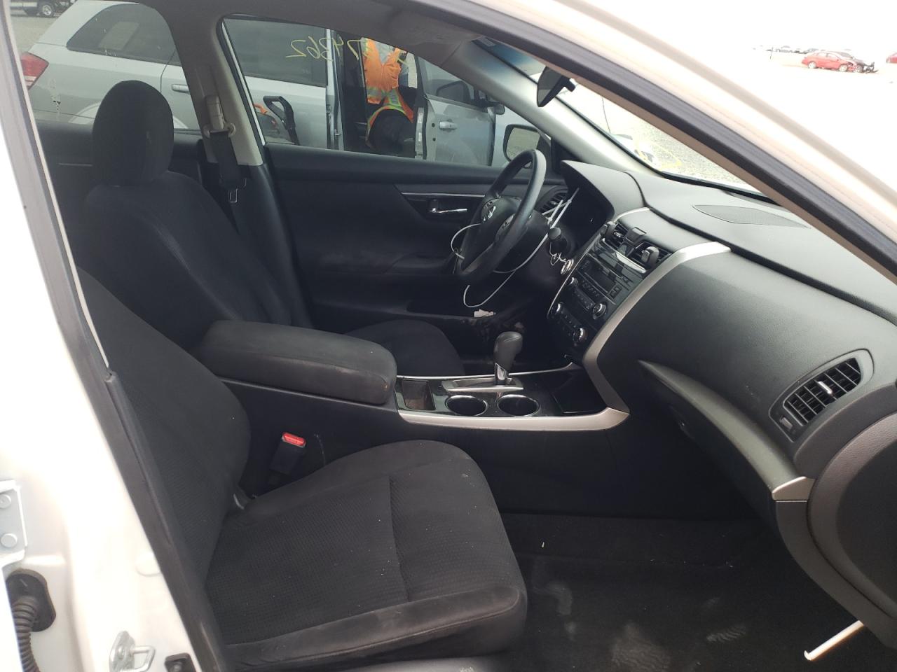 Photo 5 from auction – 2014 NISSAN ALTIMA 2.5 with VIN 1N4AL3AP9EN347934