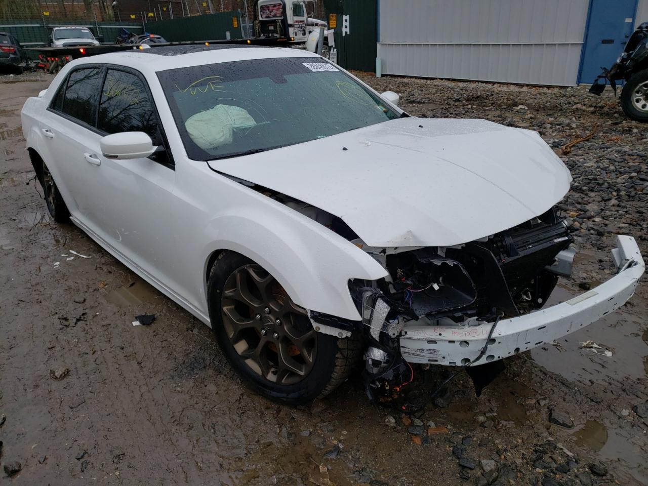 Photo 9 from auction – 2016 CHRYSLER 300 S with VIN 2C3CCAGG6GH278330