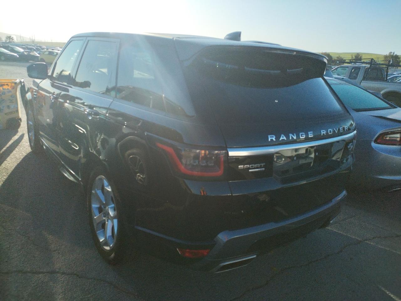 Photo 3 from auction – 2019 LAND ROVER RANGE ROVE with VIN SALWR2RV9KA840889