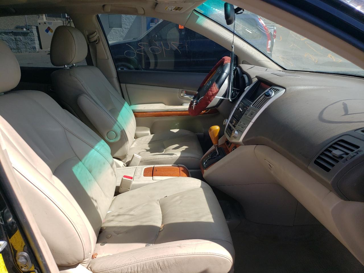 Photo 5 from auction – 2004 LEXUS RX 330 with VIN JTJHA31U040034994