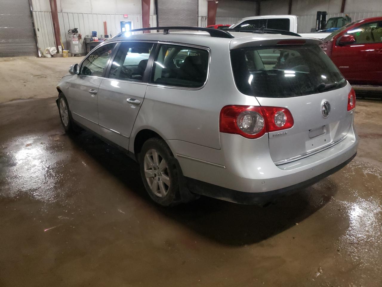 Photo 3 from auction – 2008 VOLKSWAGEN PASSAT WAG with VIN WVWTK73C18E240971