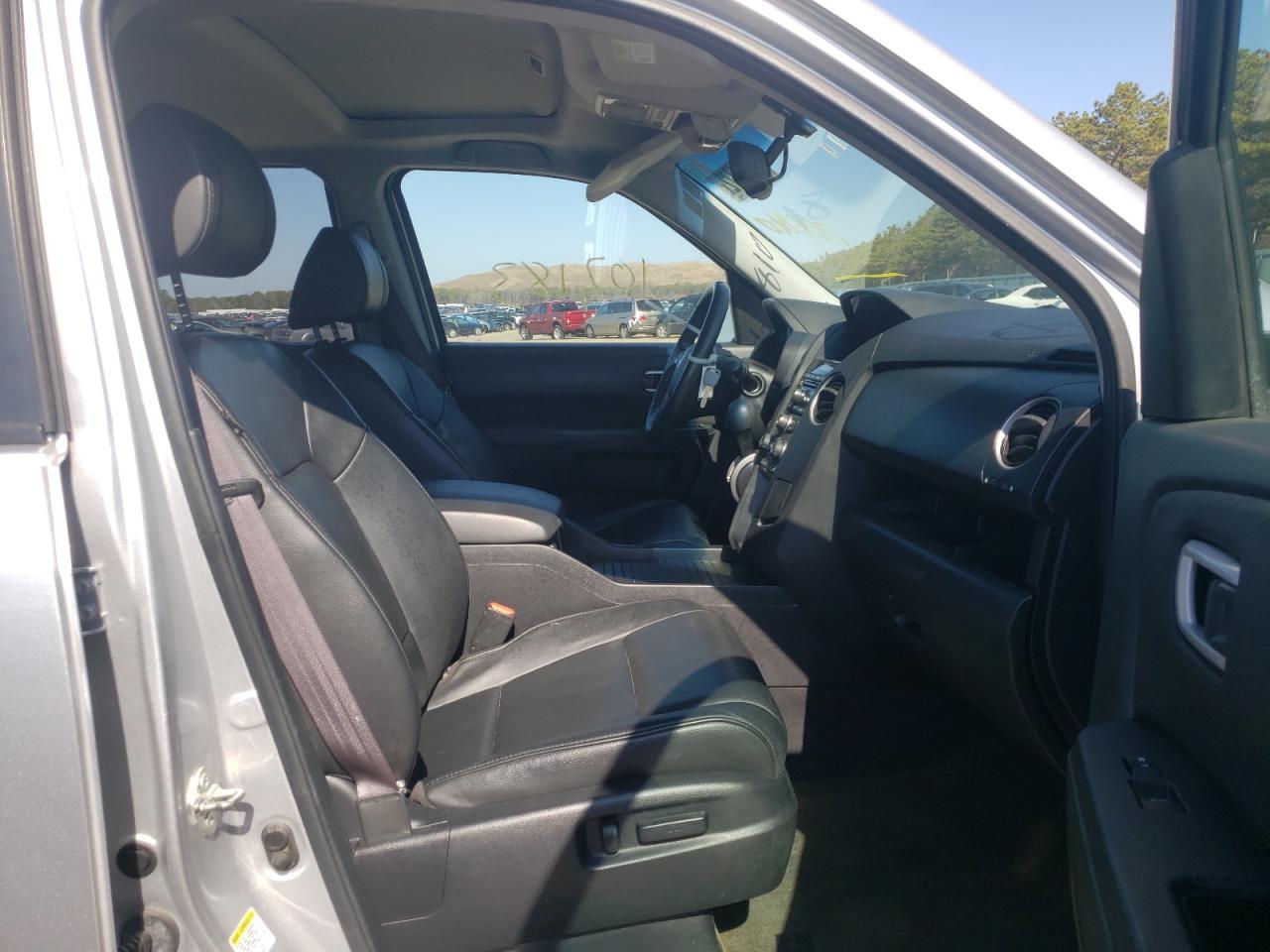Photo 5 from auction – 2013 HONDA PILOT EXL with VIN 5FNYF4H50DB066810