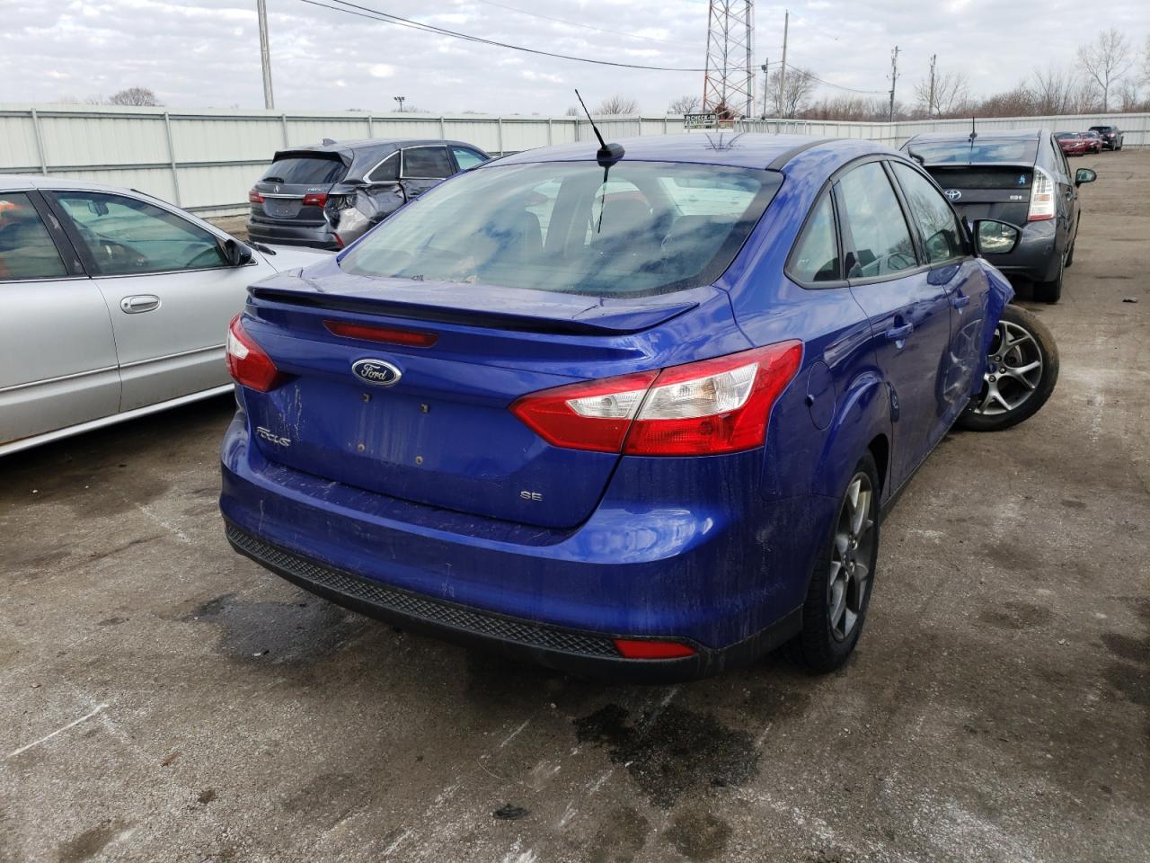 Photo 4 from auction – 2014 FORD FOCUS SE with VIN 1FADP3F2XEL240949
