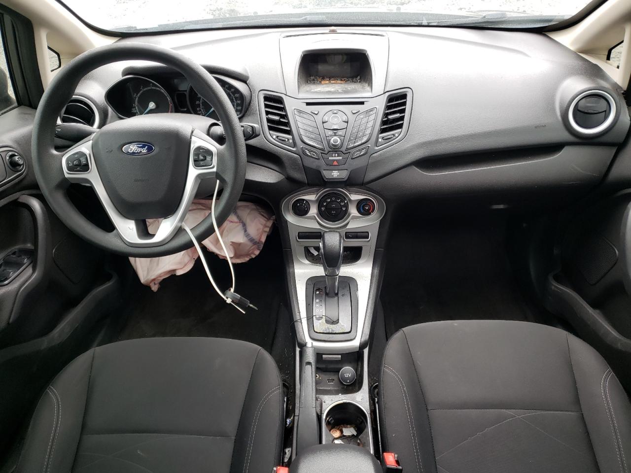 Photo 9 from auction – 2017 FORD FIESTA SE with VIN 3FADP4BJ6HM171182