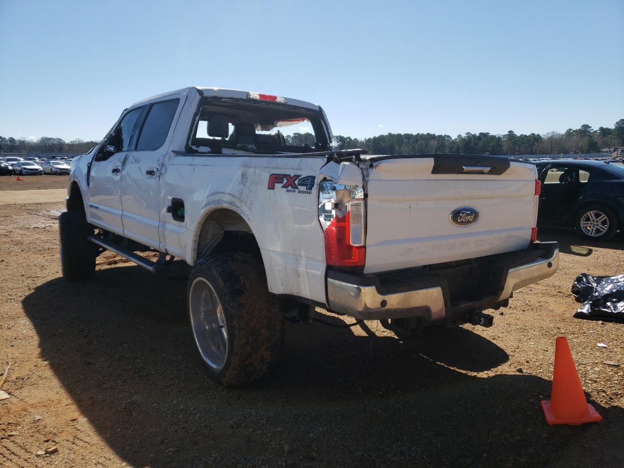 Photo 3 from auction – 2017 FORD F250 SUPER with VIN 1FT7W2BT0HEC42995