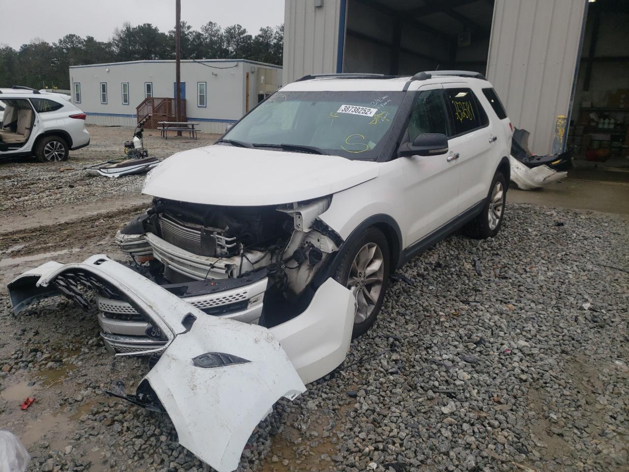 Photo 2 from auction – 2013 FORD EXPLORER X with VIN 1FM5K7D88DGA17145