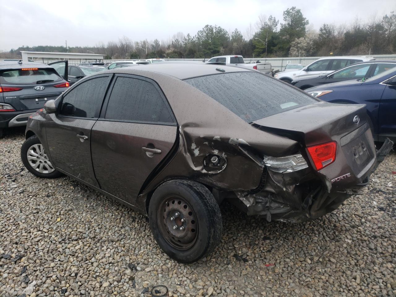 Zdjęcie 3 z aukcji – 2013 KIA FORTE EX z VIN KNAFU4A28D5699986