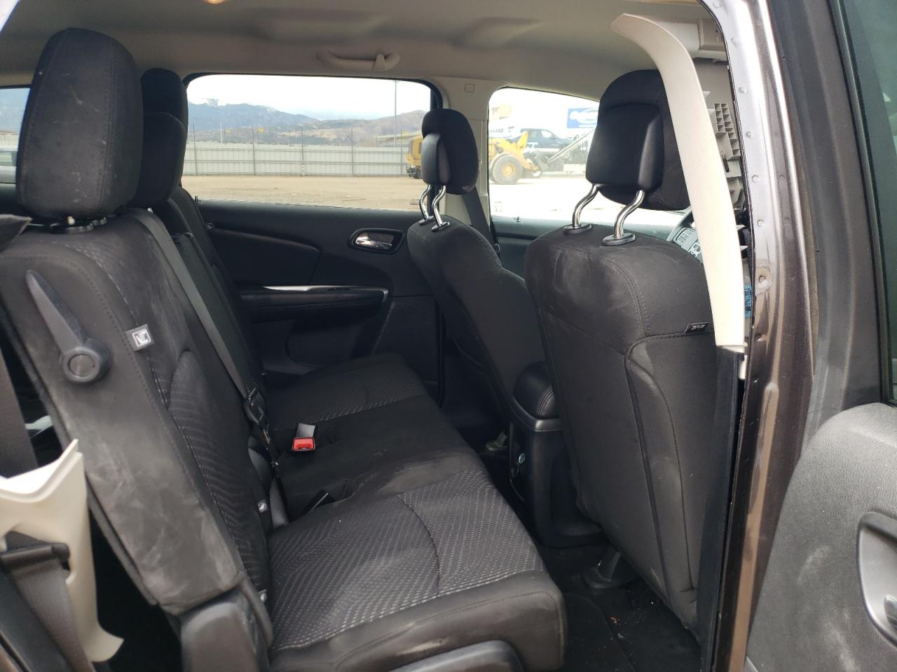 Photo 6 from auction – 2020 DODGE JOURNEY SE with VIN 3C4PDCAB1LT181685