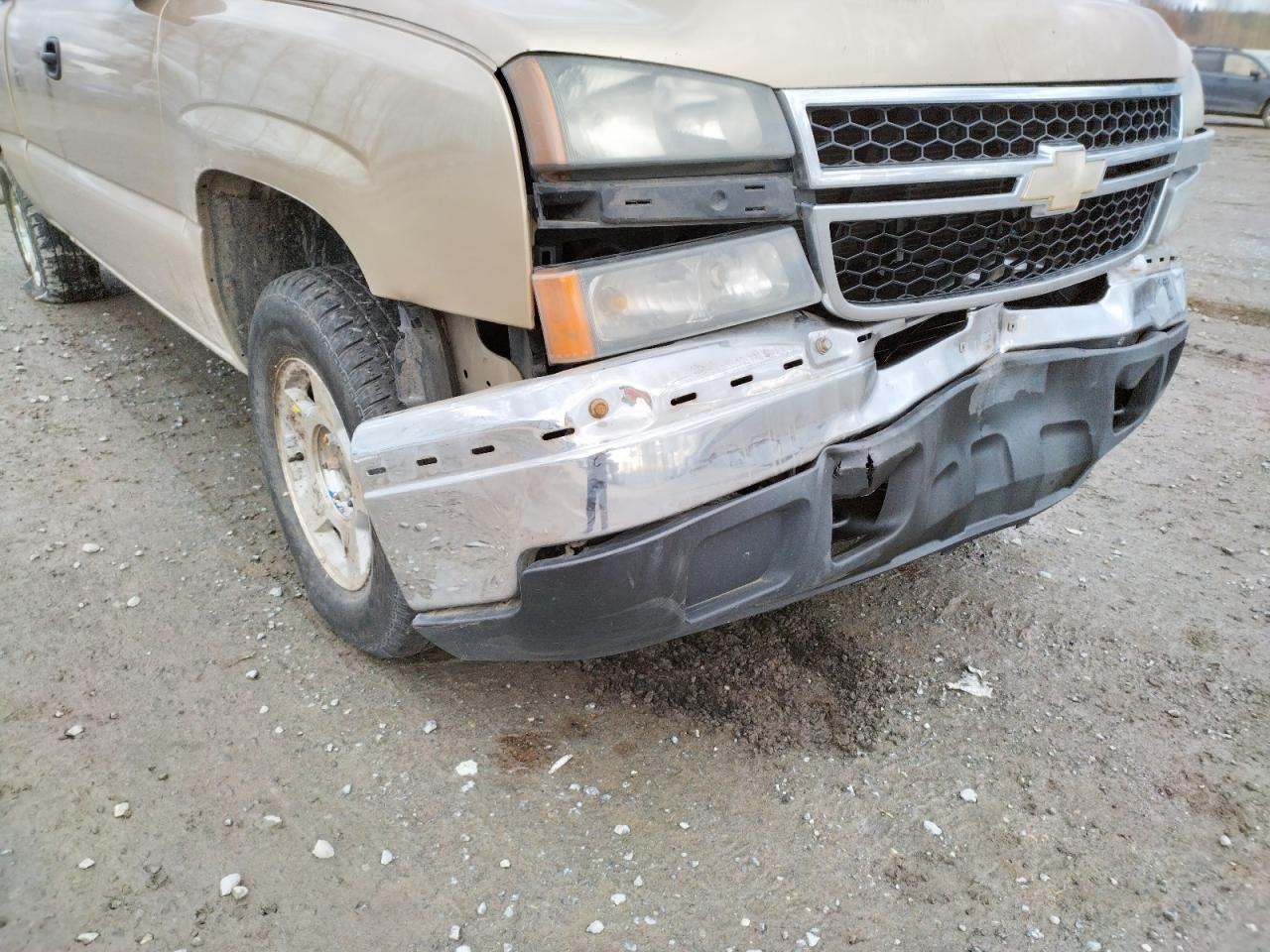Photo 9 from auction – 2006 CHEVROLET SILVERADO with VIN 1GCEK19B96Z177810