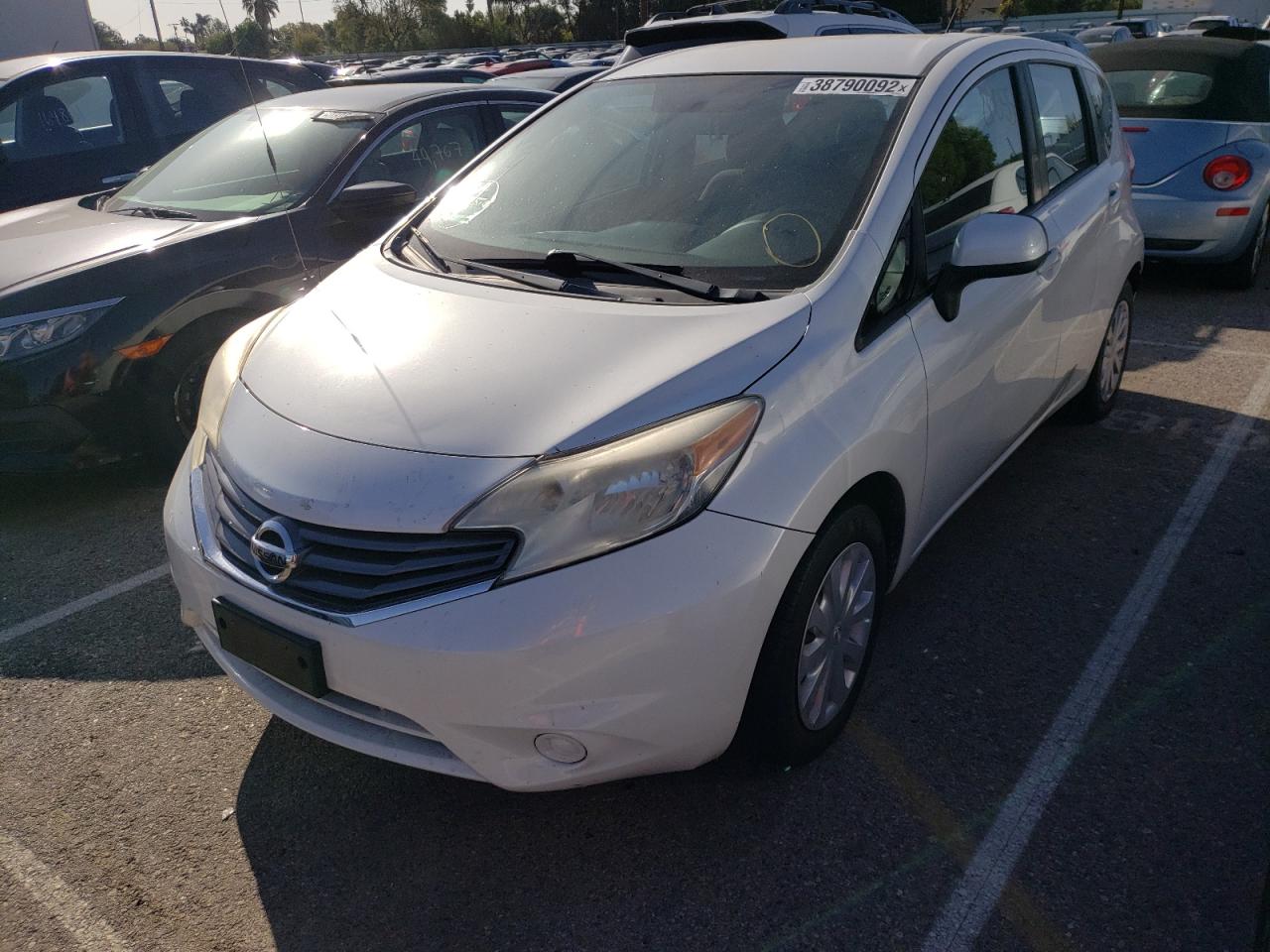 Photo 2 from auction – 2014 NISSAN VERSA NOTE with VIN 3N1CE2CP7EL404915