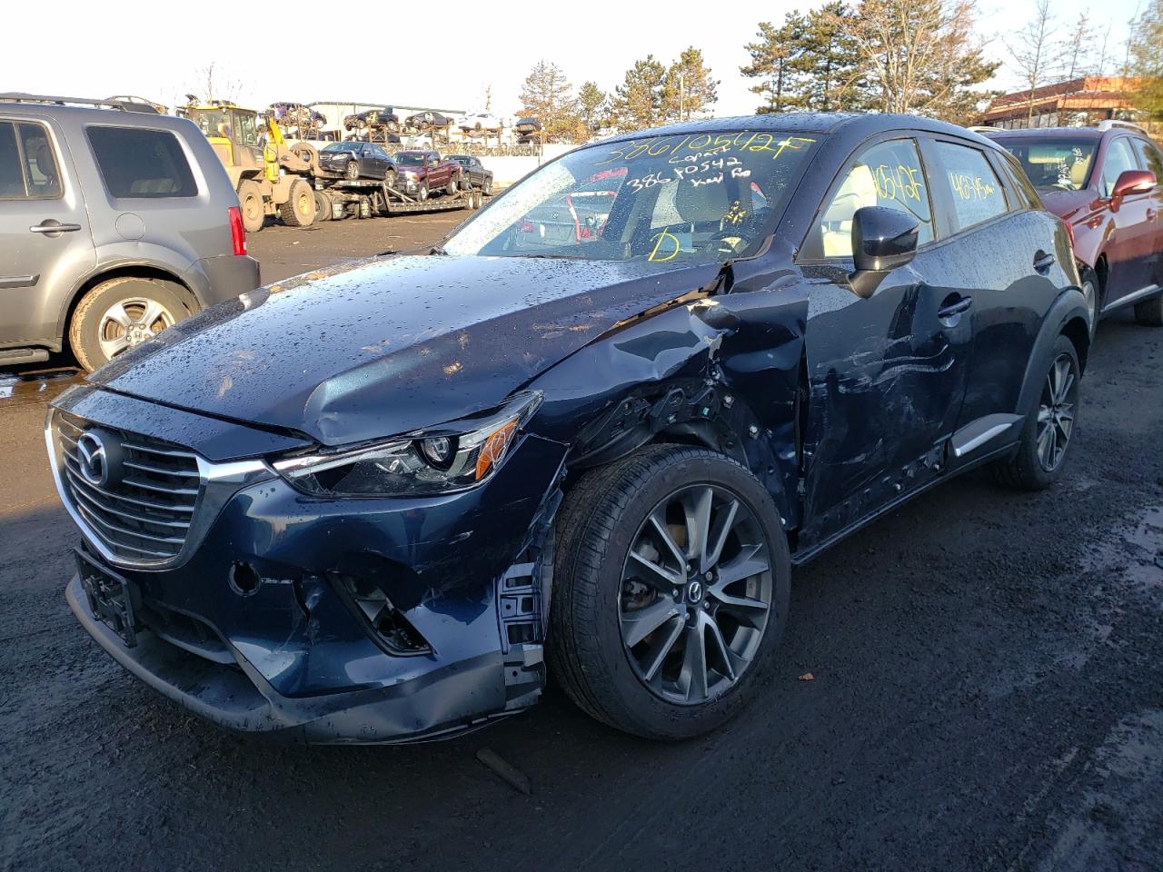 Photo 2 from auction – 2017 MAZDA CX-3 GRAND with VIN JM1DKFD76H0167948