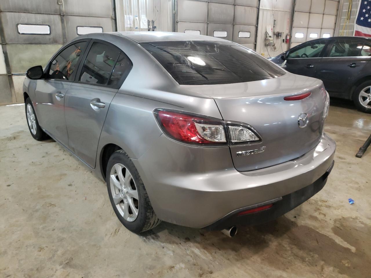 Zdjęcie 3 z aukcji – 2011 MAZDA 3 I z VIN JM1BL1VF5B1437914