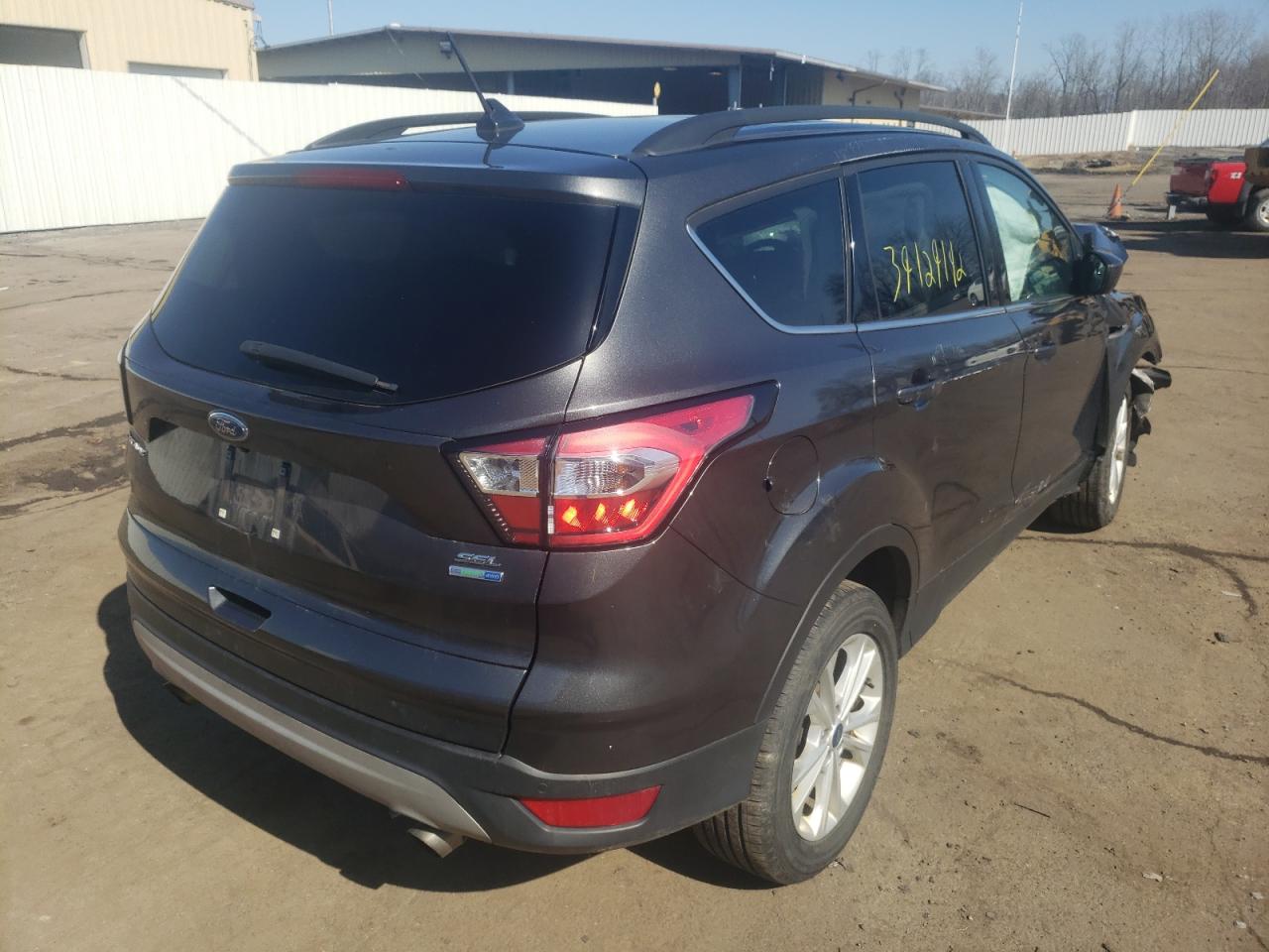 Photo 4 from auction – 2018 FORD ESCAPE SEL with VIN 1FMCU9HD8JUB18705