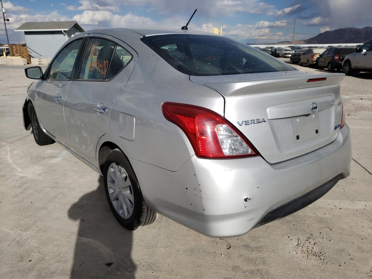 Photo 3 from auction – 2016 NISSAN VERSA S with VIN 3N1CN7AP2GL841711