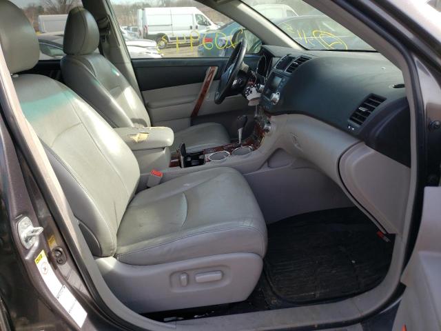Photo 5 from auction – 2012 TOYOTA HIGHLANDER with VIN 5TDDK3EH8CS124126