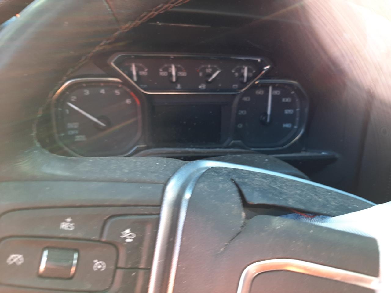 Photo 8 from auction – 2019 GMC SIERRA C15 with VIN 3GTP8DED1KG277667