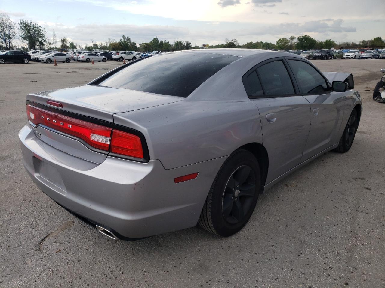 Photo 4 from auction – 2014 DODGE CHARGER SE with VIN 2C3CDXBG2EH266082