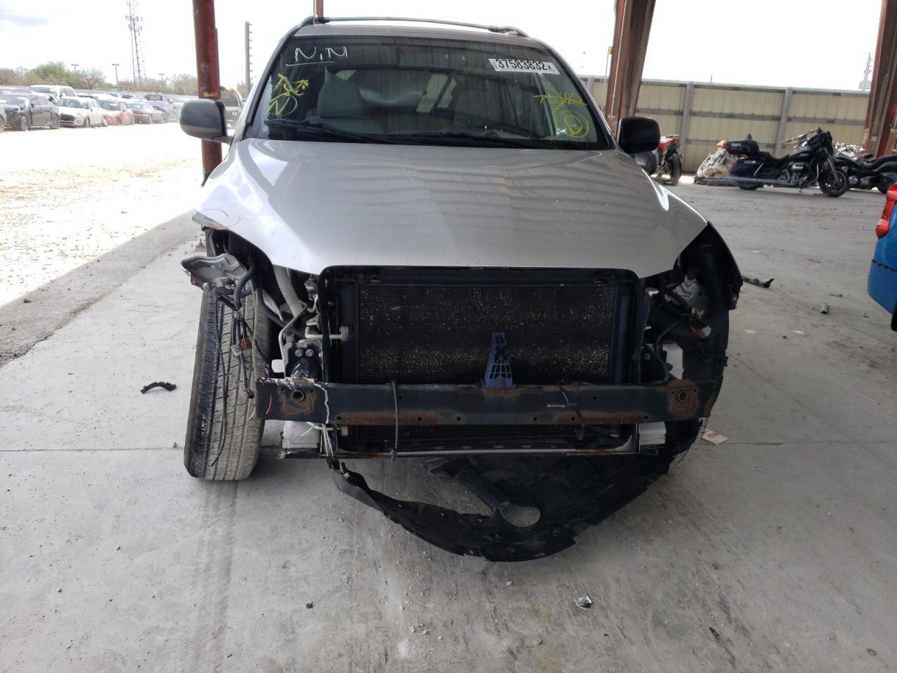 Photo 9 from auction – 2007 TOYOTA RAV4 with VIN JTMZD33VX75037803