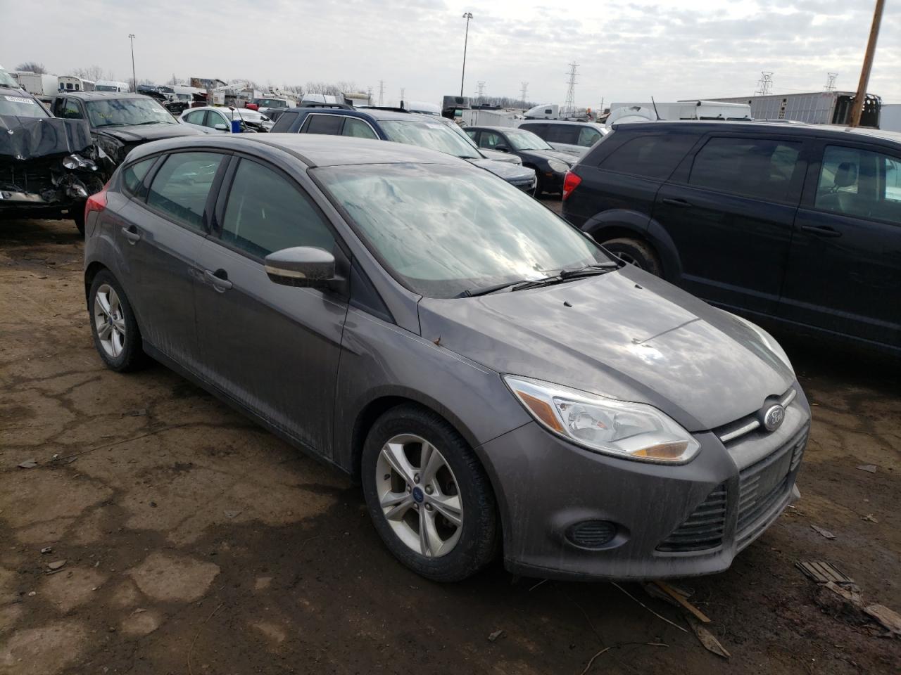 FORD FOCUS SE 2013 с VIN 1FADP3K26DL233341 - Фото с аукциона
