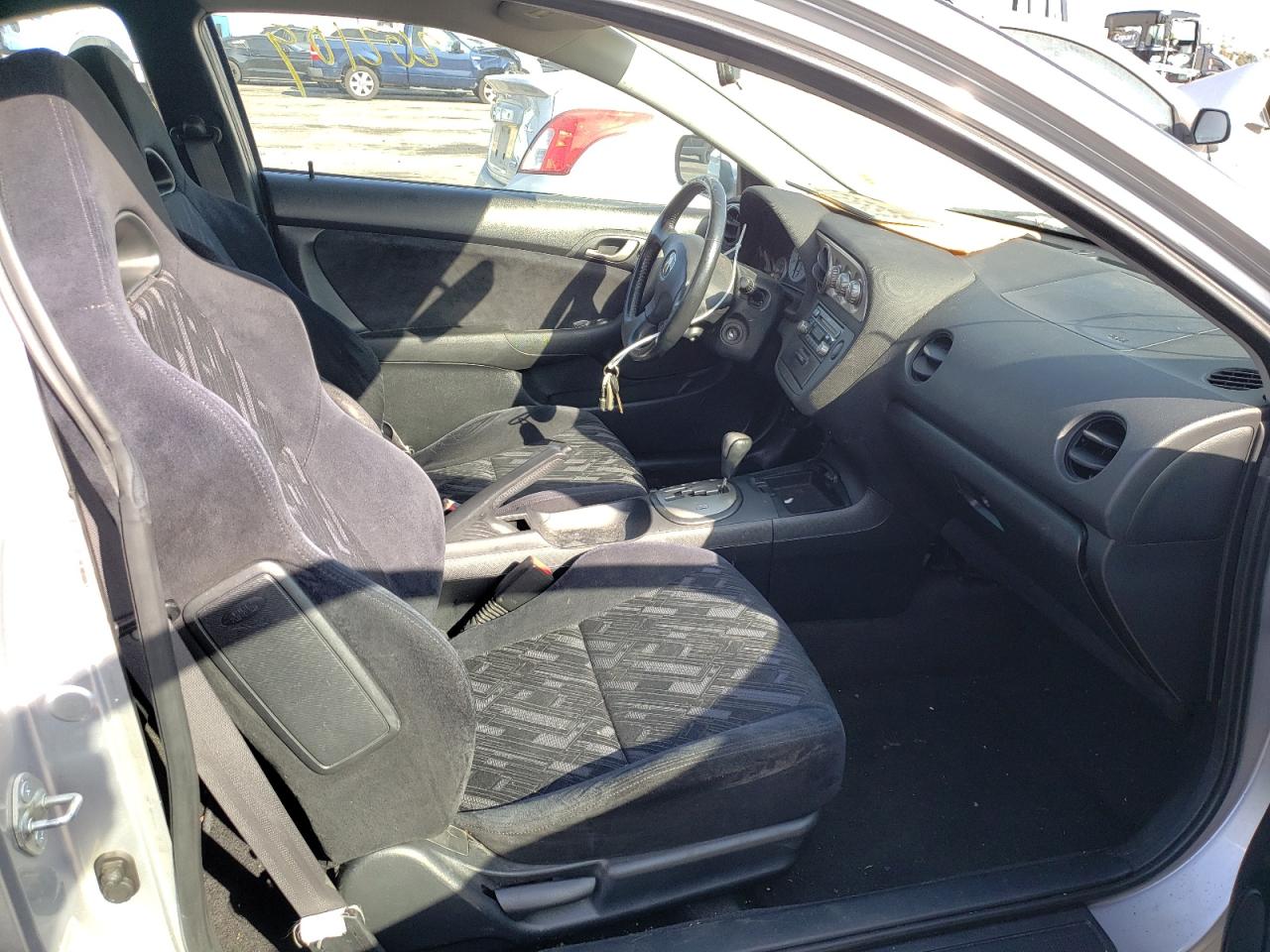 Photo 5 from auction – 2003 ACURA RSX with VIN JH4DC54843C019206