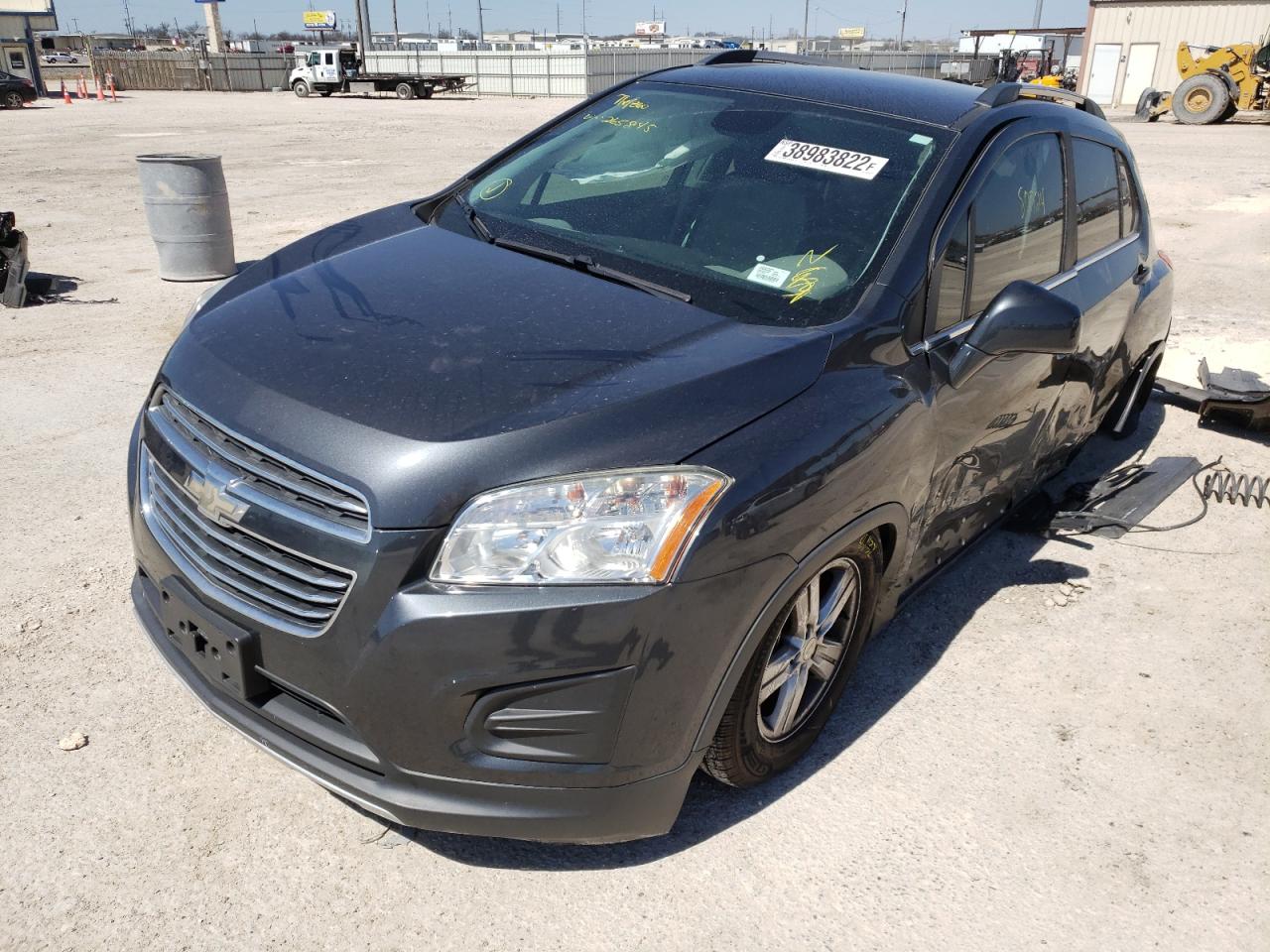 Photo 2 from auction – 2016 CHEVROLET TRAX 1LT with VIN 3GNCJLSB8GL265845