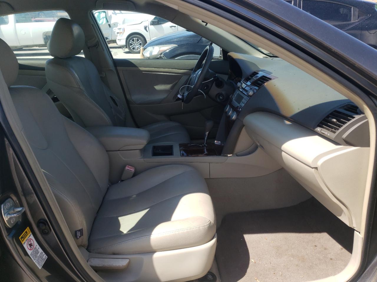 Photo 5 from auction – 2008 TOYOTA CAMRY CE with VIN 4T4BE46K18R030849