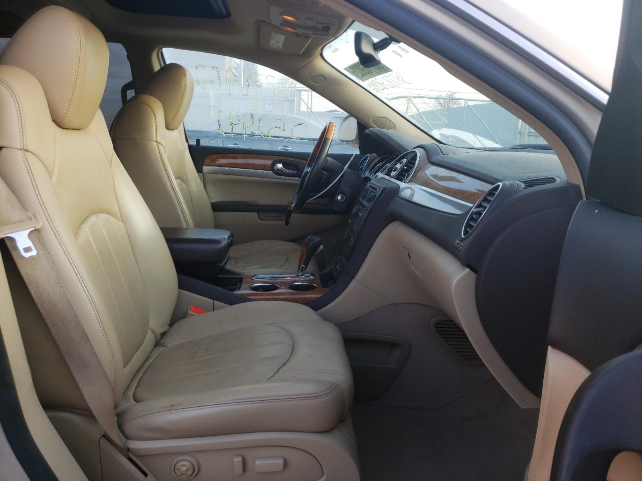 Photo 5 from auction – 2008 BUICK ENCLAVE CX with VIN 5GAER23778J300318