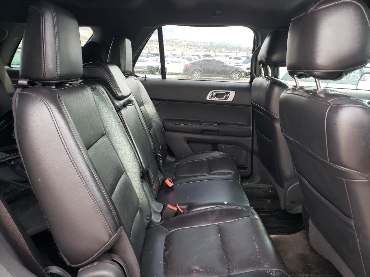 Photo 6 from auction – 2012 FORD EXPLORER L with VIN 1FMHK8F87CGA75438