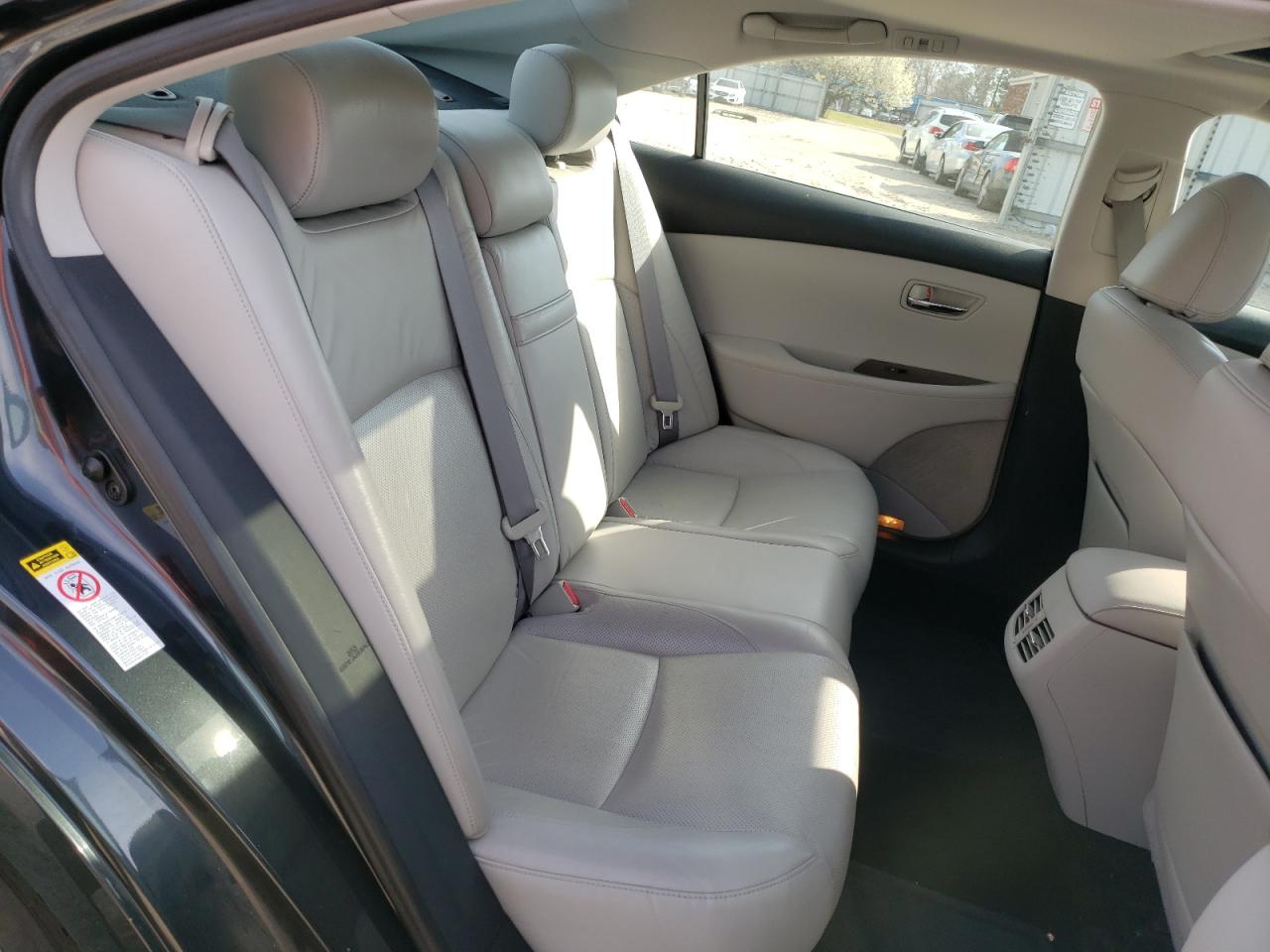 Photo 6 from auction – 2010 LEXUS ES 350 with VIN JTHBK1EG1A2375009
