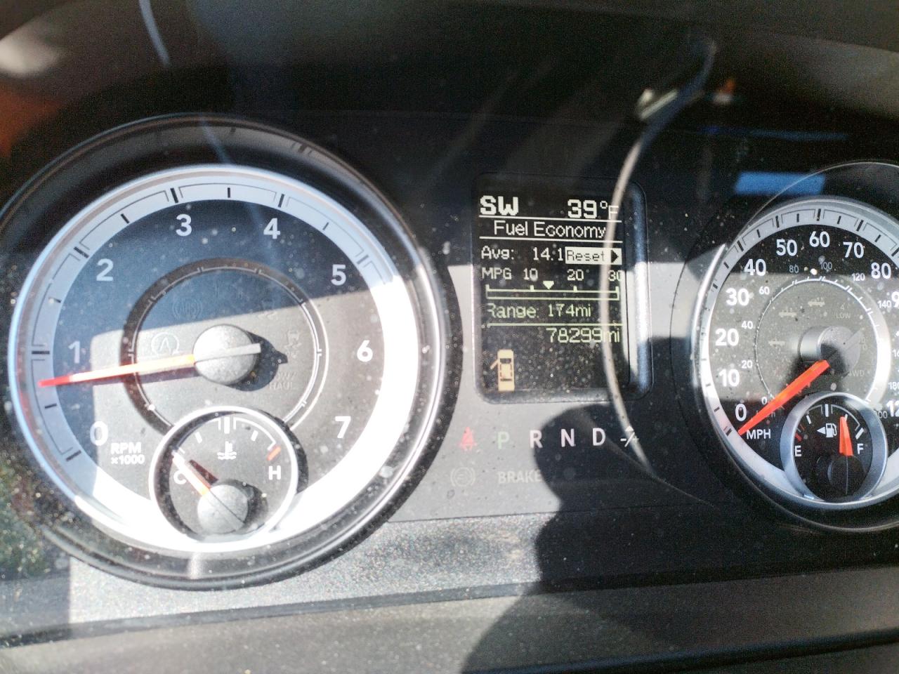 Photo 8 from auction – 2014 RAM 1500 SLT with VIN 1C6RR7TT1ES266500