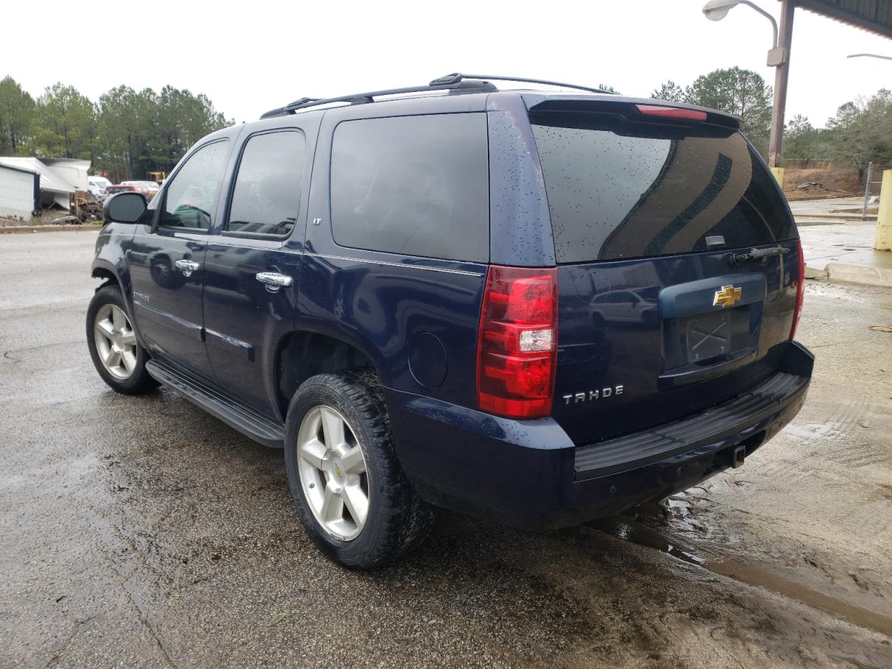 Photo 3 from auction – 2007 CHEVROLET TAHOE C150 with VIN 1GNFC13057R183573