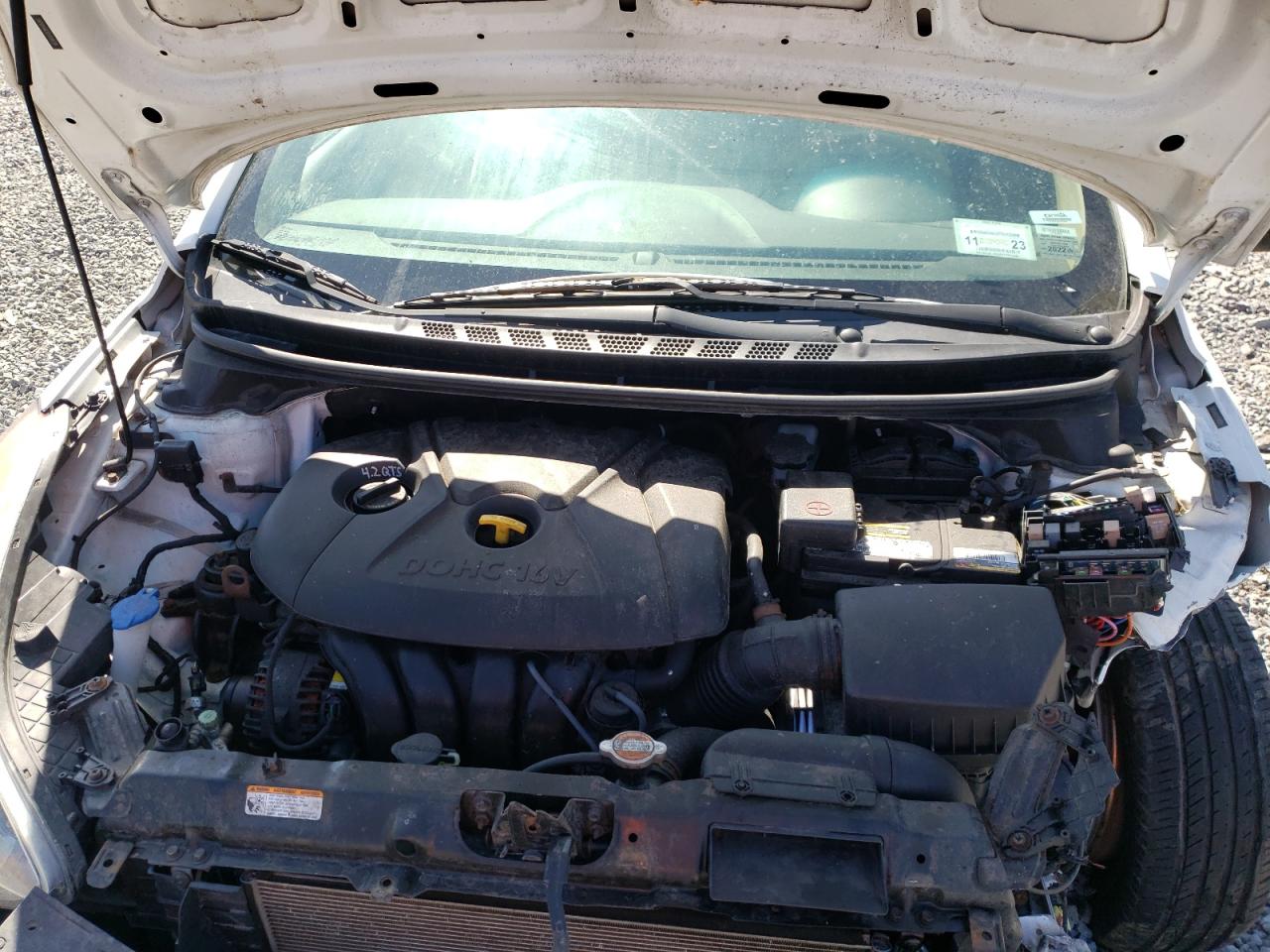 Photo 7 from auction – 2012 HYUNDAI ELANTRA GL with VIN 5NPDH4AE0CH108220