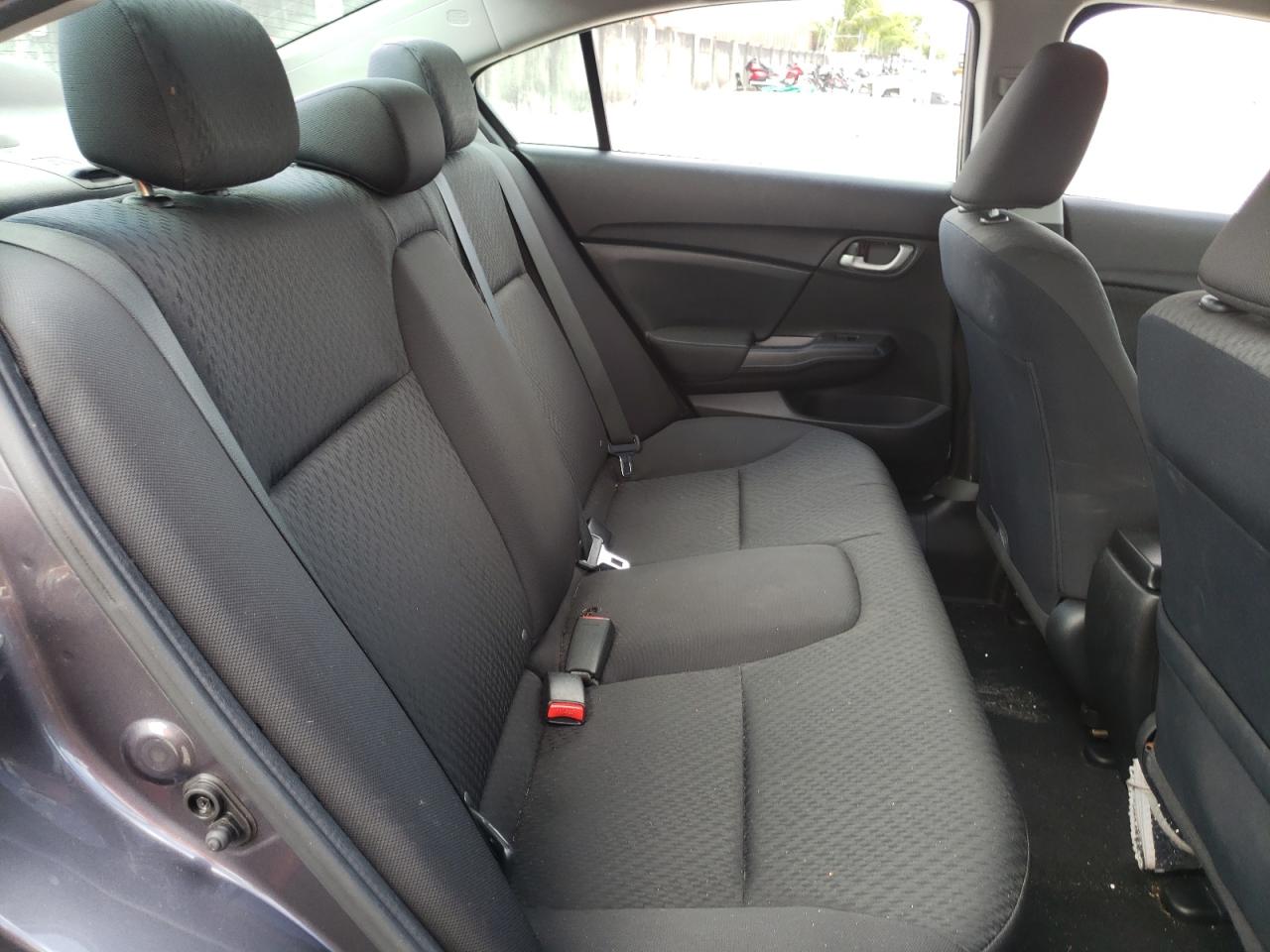 Photo 6 from auction – 2015 HONDA CIVIC SE with VIN 19XFB2F77FE022212