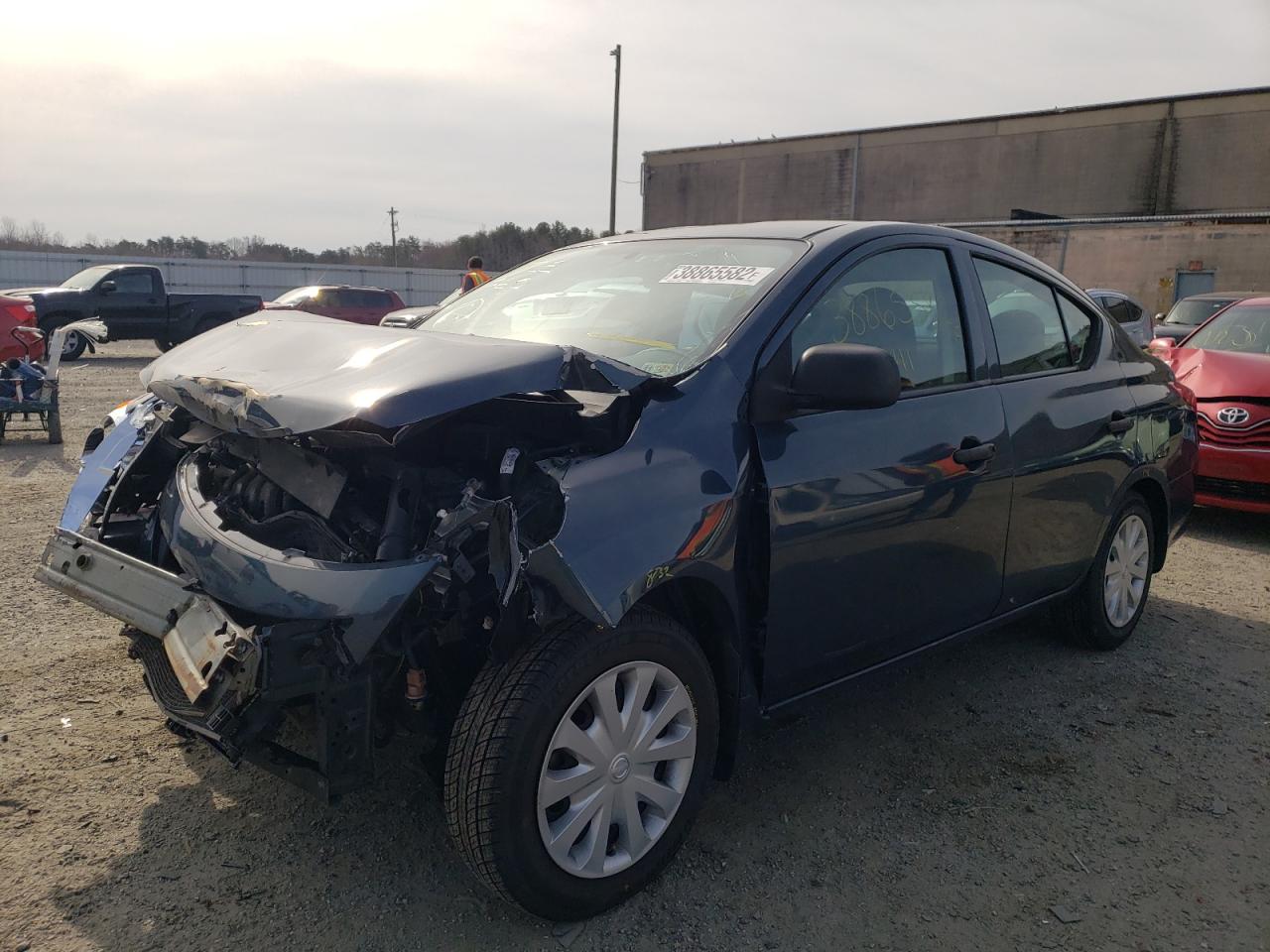 Photo 2 from auction – 2015 NISSAN VERSA S with VIN 3N1CN7AP5FL944703