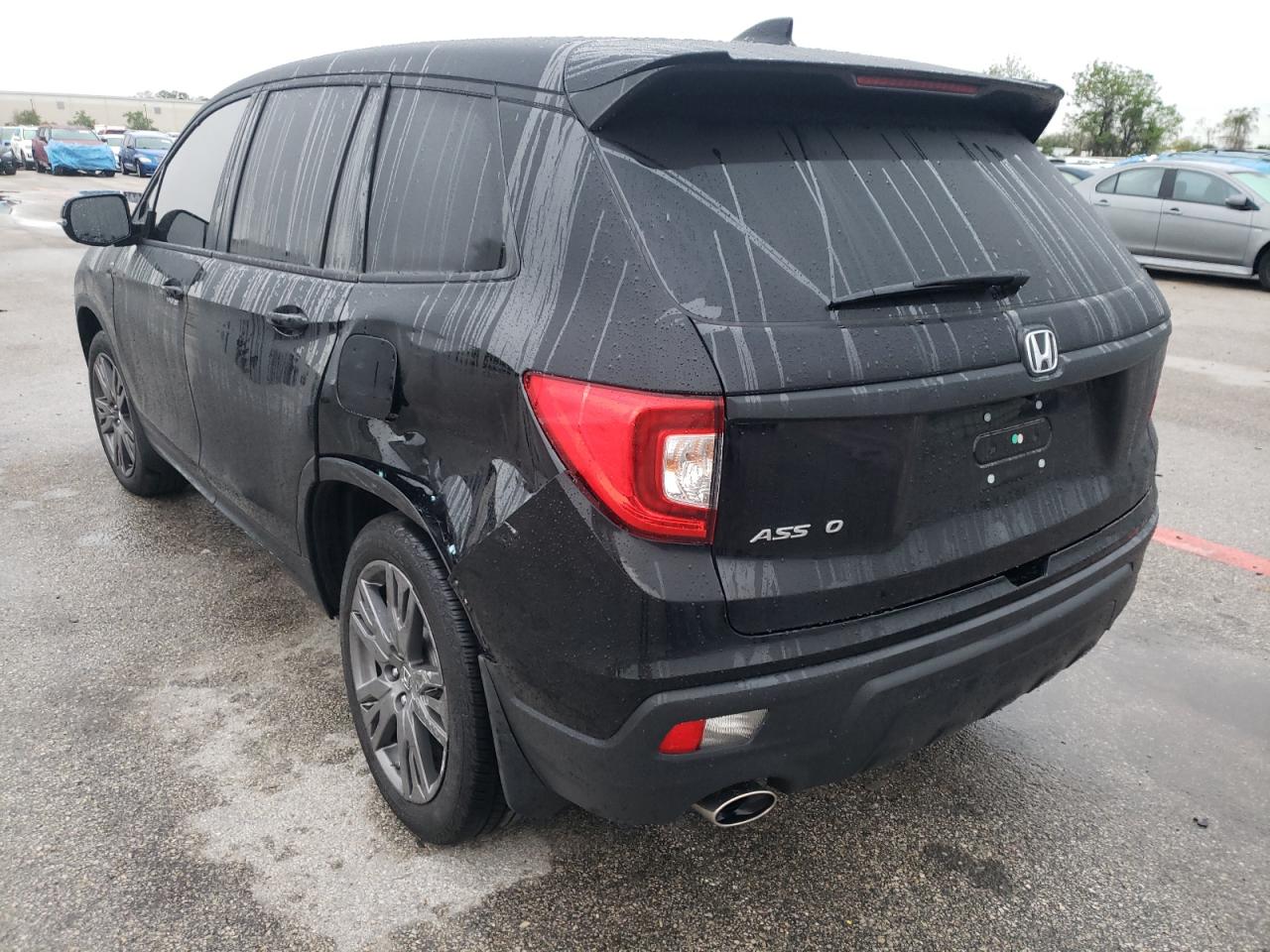 Photo 3 from auction – 2021 HONDA PASSPORT E with VIN 5FNYF7H51MB011476