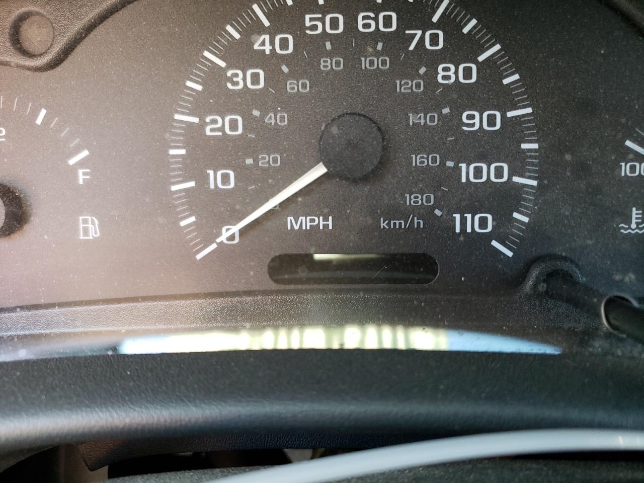 Photo 8 from auction – 2000 CHEVROLET CAVALIER with VIN 1G1JC5247Y7455609