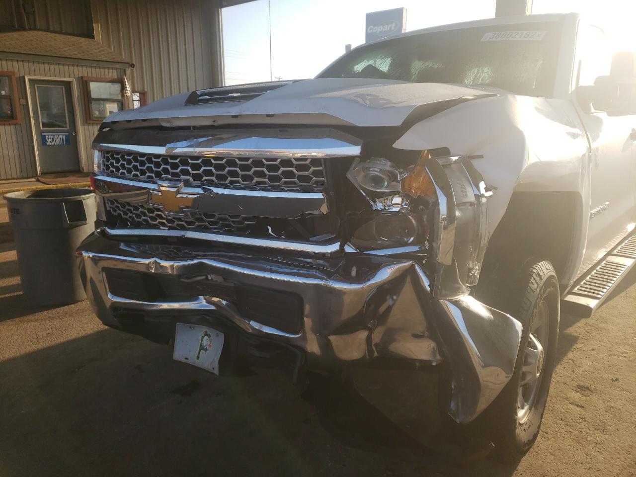 Photo 9 from auction – 2019 CHEVROLET SILVERADO with VIN 1GC1KREY4KF211137