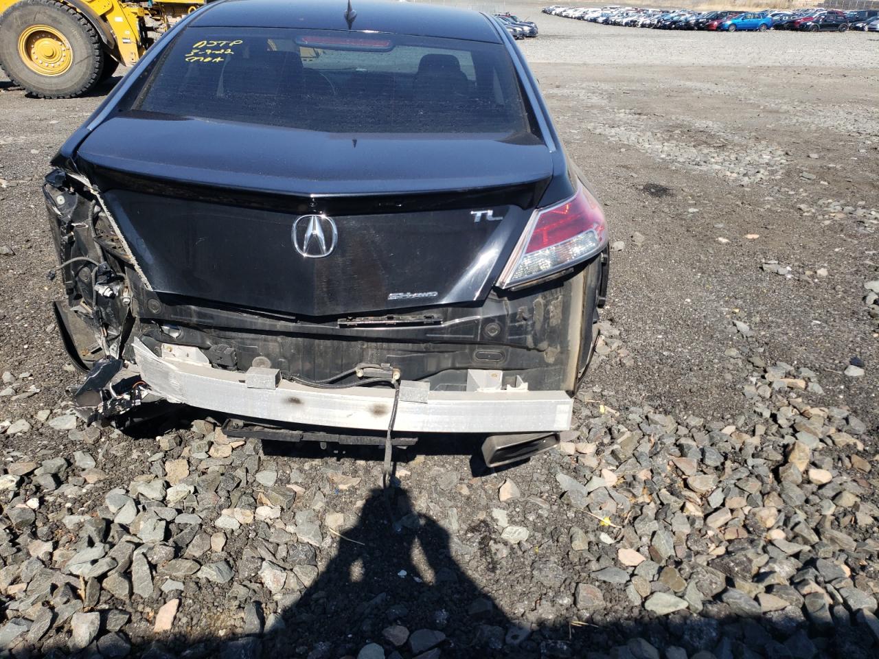 Photo 9 from auction – 2013 ACURA TL TECH with VIN 19UUA9F54DA000719