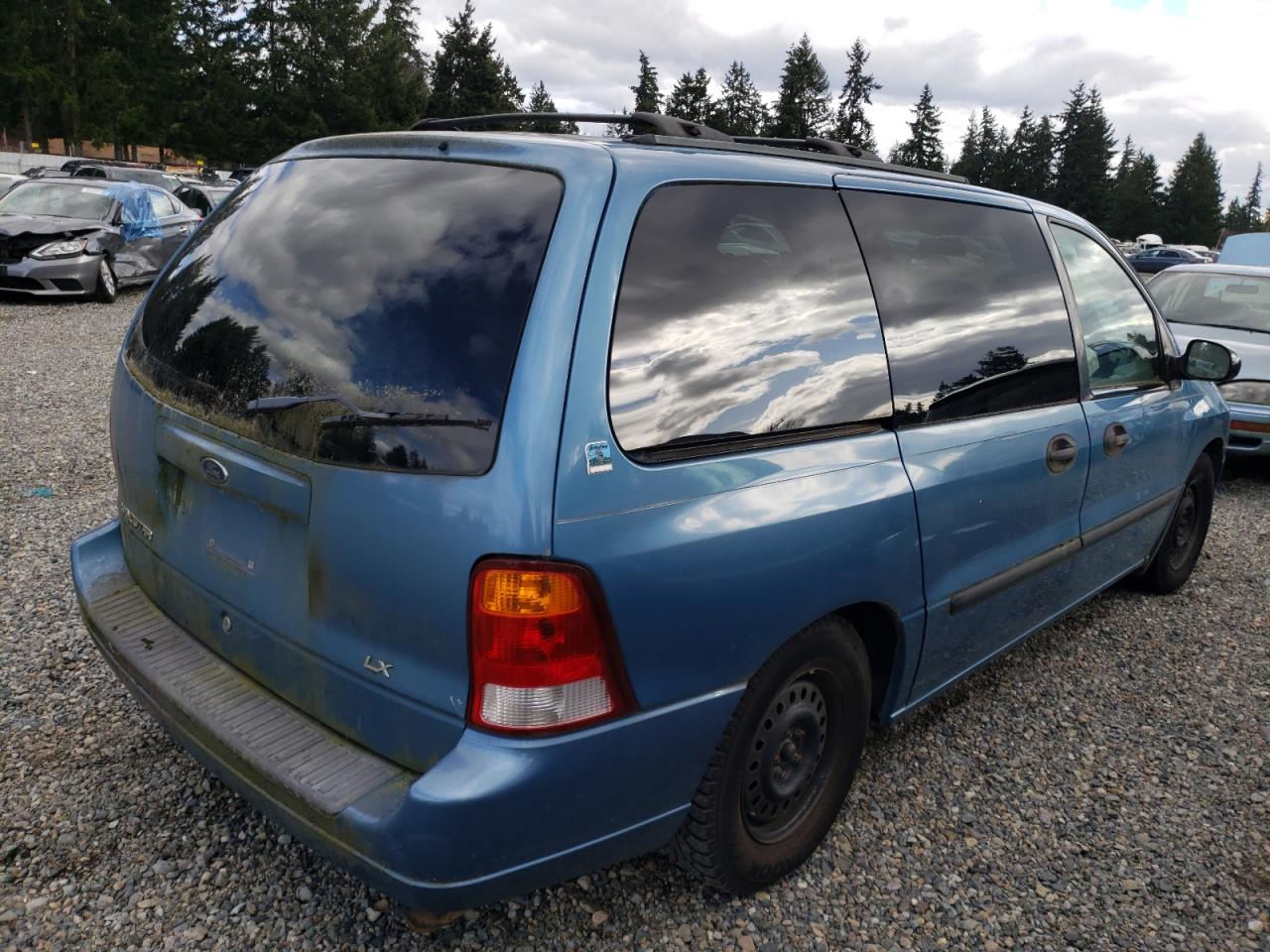 Photo 4 from auction – 2002 FORD WINDSTAR L with VIN 2FMZA51492BA82620