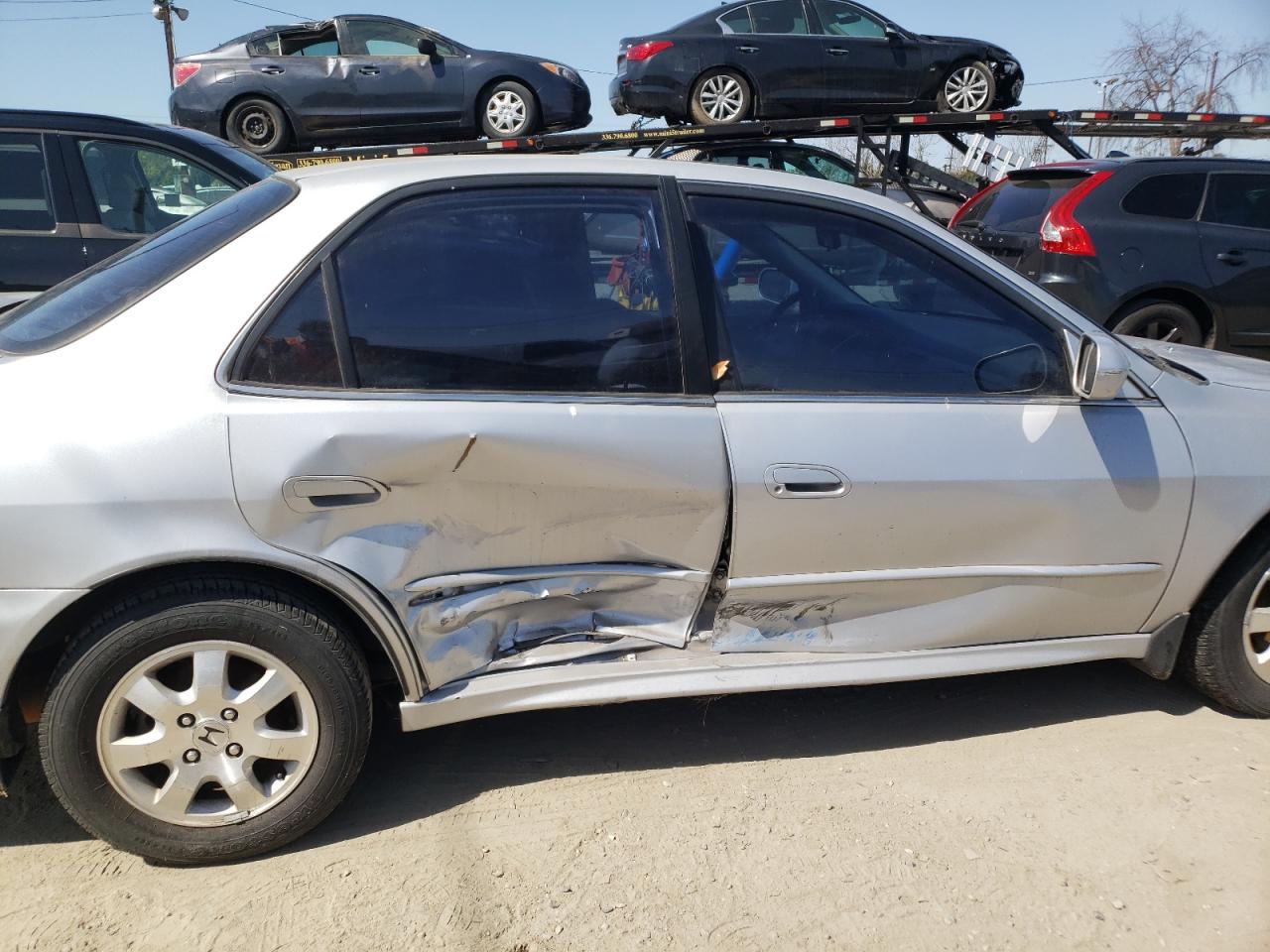 Photo 9 from auction – 2002 HONDA ACCORD with VIN 1HGCG56652A156549