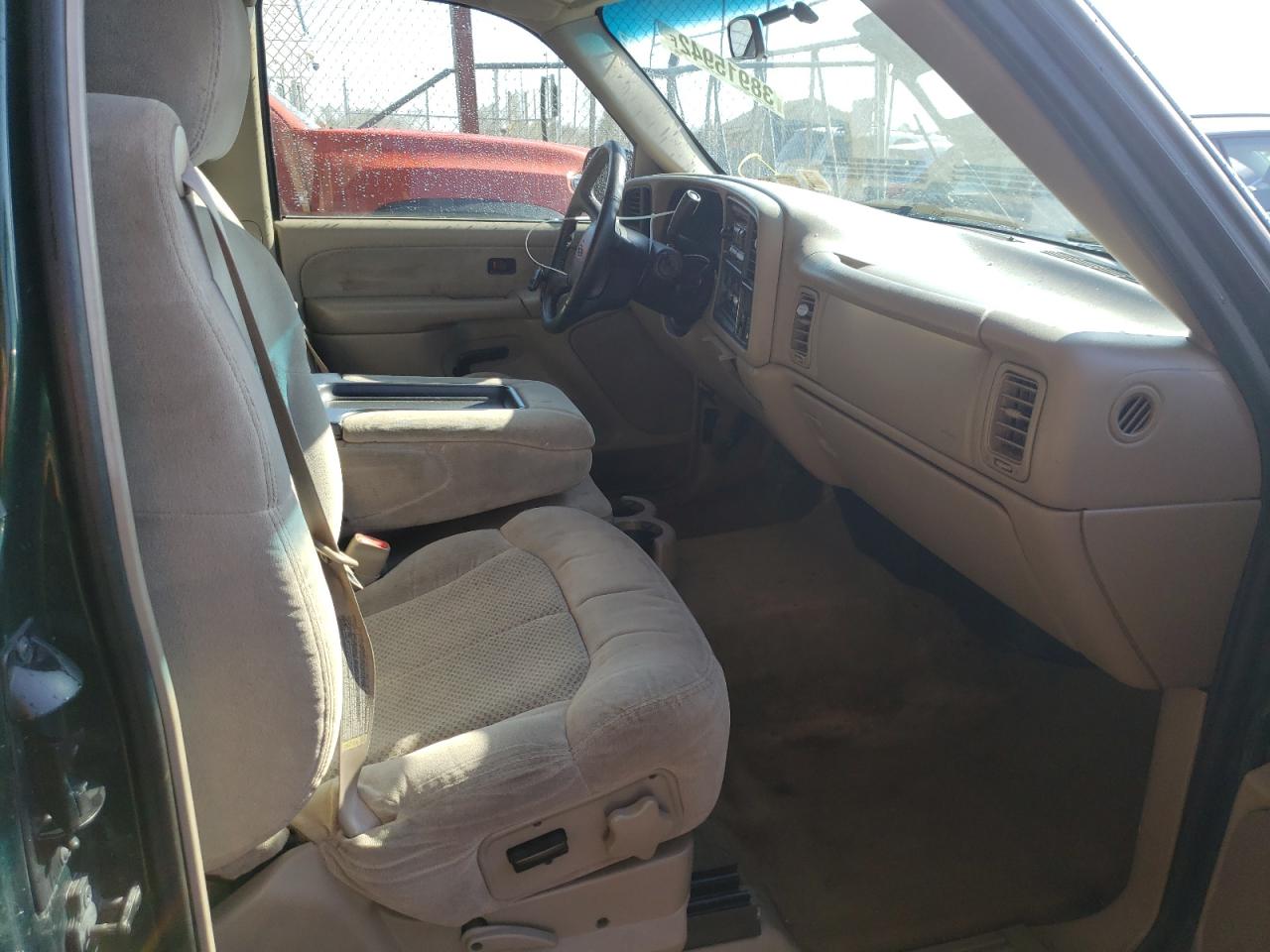Photo 5 from auction – 2001 CHEVROLET silverado with VIN 2GCEC19V511116351