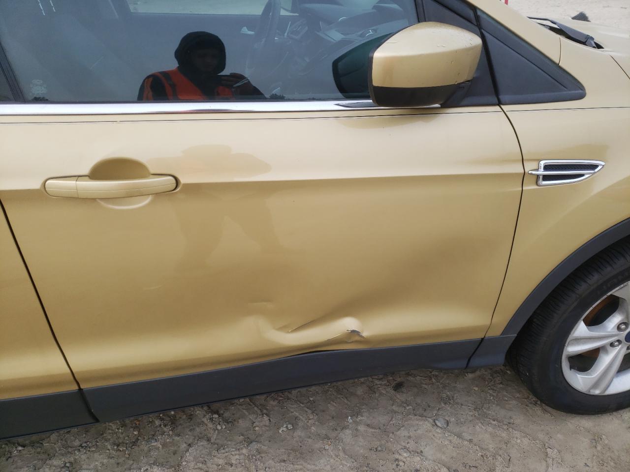 Photo 9 from auction – 2015 FORD ESCAPE SE with VIN 1FMCU0G7XFUB96773